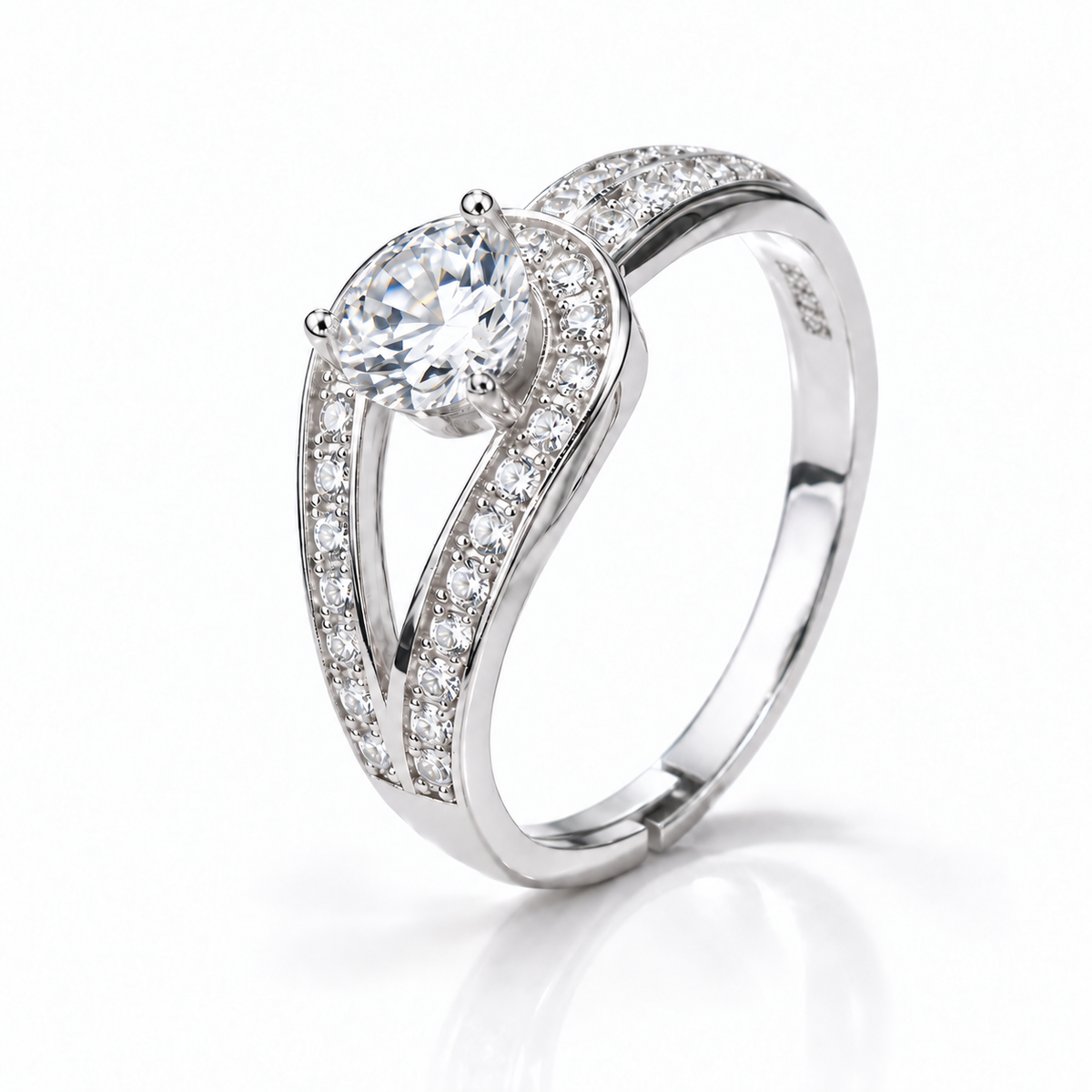 Belt Ring — A Sparkle at Its Heart