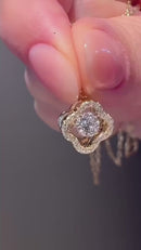 Dancing Necklace – The Art of Jewelry in Motion